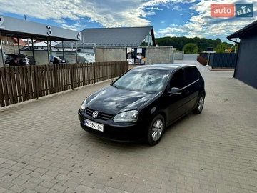 Авто Volkswagen Golf 2004 № 7848019