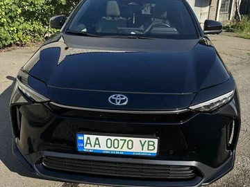 Авто Toyota Bz4X 2023 № 7848370