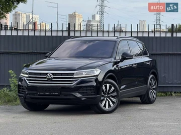 Авто Volkswagen Touareg 2024 № 7848422