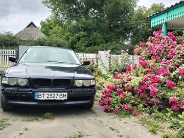 Авто BMW 7 Series 2000 № 7848513
