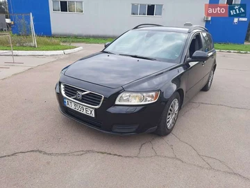 Авто Volvo V50 2010 № 7848604