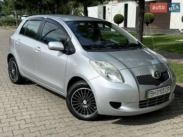 Авто Toyota Yaris 2006 № 7848637