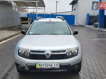 Авто Renault Duster 2010 № 7848649