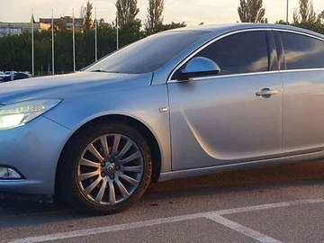 Авто Opel Insignia 2012 № 7848740