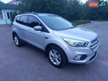 Авто Ford Escape 2019 № 7848812