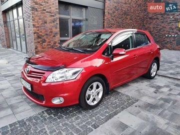 Авто Toyota Auris 2011 № 7848832