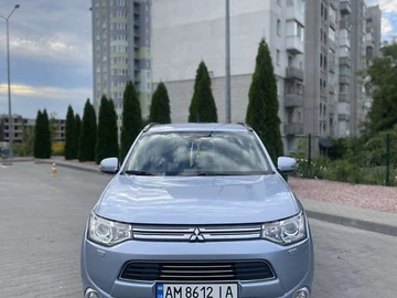 Авто Mitsubishi Outlander 2014 № 7848878