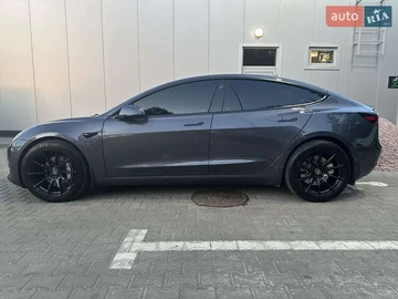 Авто Tesla Model 3 2023 № 7848987