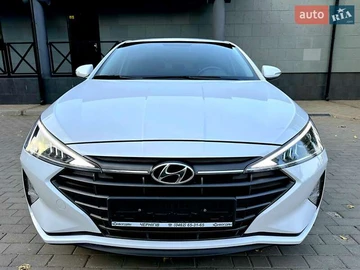Авто Hyundai Elantra 2019 № 7849112