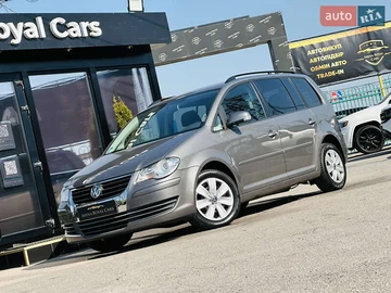 Авто Volkswagen Touran 2009 № 7849185