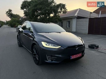 Авто Tesla Model X 2019 № 7849211