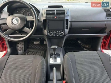 Авто Volkswagen Polo 2003 № 7849239