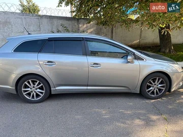 Авто Toyota Avensis 2011 № 7849291
