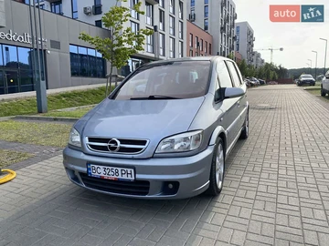Авто Opel Zafira 2004 № 7849383