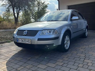 Авто Volkswagen Passat 2003 № 7849397