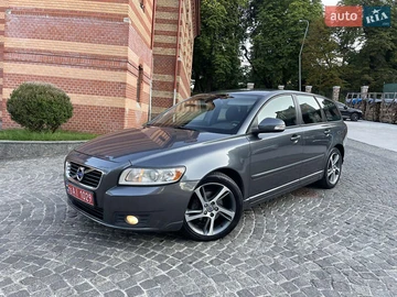 Авто Volvo V50 2011 № 7849440