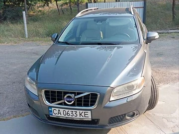 Авто Volvo V70 2010 № 7849452