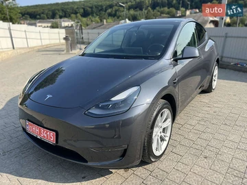Авто Tesla Model Y 2023 № 7849543