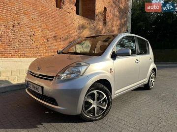 Авто Daihatsu Sirion 2006 № 7849613