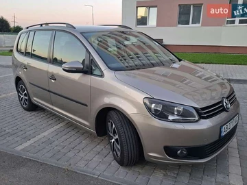 Авто Volkswagen Touran 2012 № 7849671