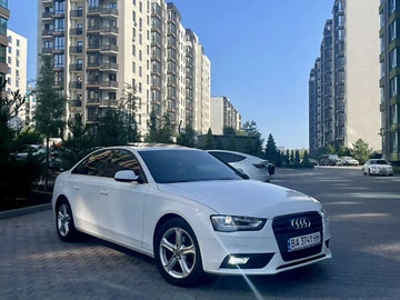 Авто Audi A4 2014 № 7849733