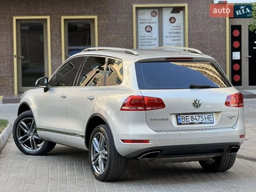 Авто Volkswagen Touareg 2012 № 7849742