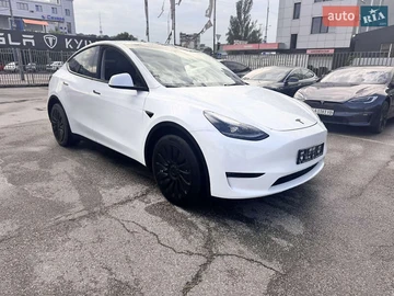 Авто Tesla Model Y 2023 № 7849793