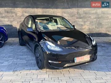 Авто Tesla Model Y 2024 № 7849798