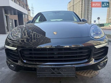 Авто Porsche Cayenne 2017 № 7849809