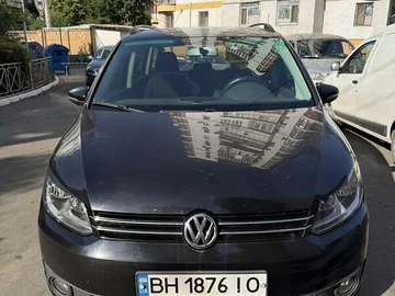 Авто Volkswagen Touran 2014 № 7849951