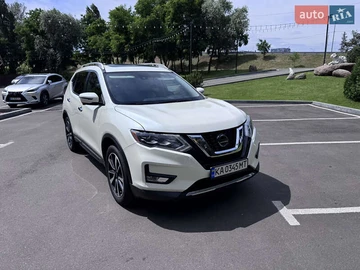 Авто Nissan Rogue 2018 № 7850006