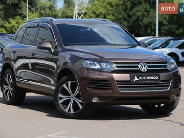 Авто Volkswagen Touareg 2012 № 7850016