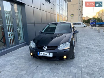 Авто Volkswagen Golf 2004 № 7850129