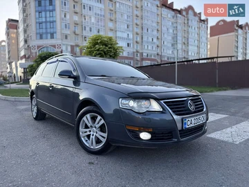Авто Volkswagen Passat 2009 № 7850176