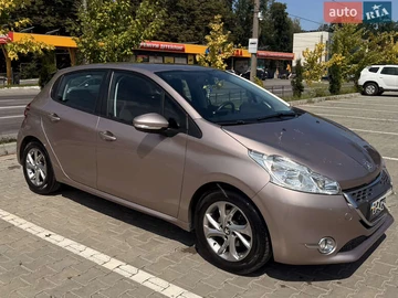Авто Peugeot 208 2013 № 7850234