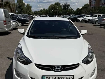 Авто Hyundai Elantra 2012 № 7850268