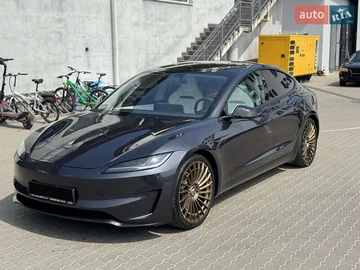 Авто Tesla Model 3 2024 № 7850434