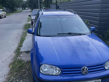 Авто Volkswagen Golf 2002 № 7850496