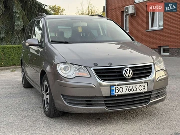Авто Volkswagen Touran 2007 № 7850570