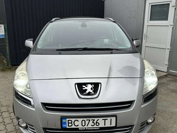 Авто Peugeot 5008 2011 № 7850622