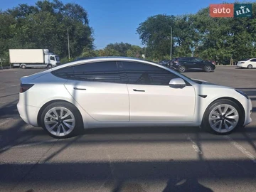 Авто Tesla Model 3 2022 № 7850752