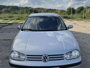 Авто Volkswagen Golf 1999 № 7850854