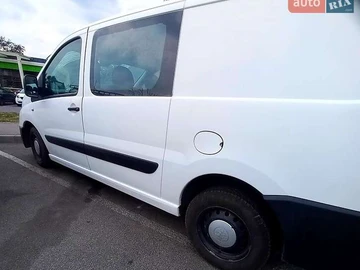 Авто Peugeot Expert 2007 № 7850982