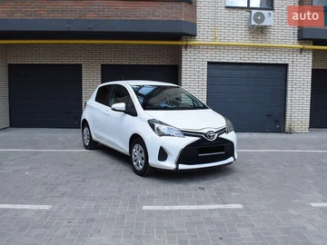 Авто Toyota Yaris 2016 № 7851057
