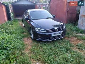 Авто Volkswagen Jetta 2015 № 7851095