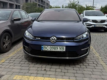 Авто Volkswagen E-Golf 2018 № 7851107