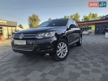 Авто Volkswagen Touareg 2012 № 7851156