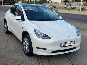 Авто Tesla Model Y 2021 № 7851157