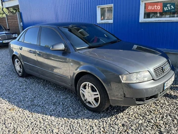 Авто Audi A4 2001 № 7851225