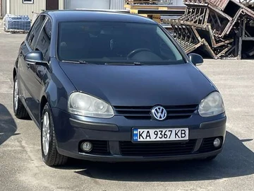 Авто Volkswagen Golf 2004 № 7851291